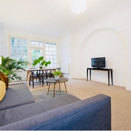 Spacious & Charming Garden Flat -Zone 2- Great For Central London Access Londres Exterior foto
